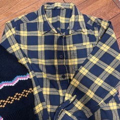 セーター・シャツ140cmの画像