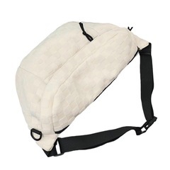 新品未使用品✨チェック柄ジッパーベルトバッグ・大容量ポーチ　定価¥2,190の画像