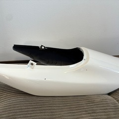 xjr400 4HM 初期型 純正テールカウル 純正テール付きの画像