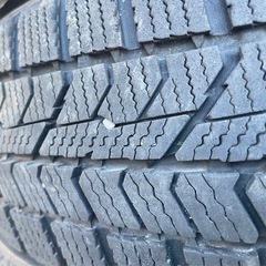 バリ溝！　155 65 r14 22年製スタッドレス　スズキ純正ホイール　4本セットの画像