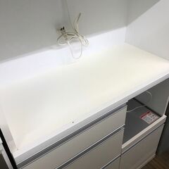 【ジャングルジャングル広陵店】キッチンボード　シルバー×ホワイトの画像