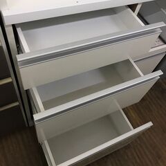 【ジャングルジャングル広陵店】キッチンボード　シルバー×ホワイトの画像