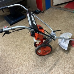 手押し草刈りの画像