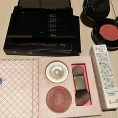 50.化粧品の画像