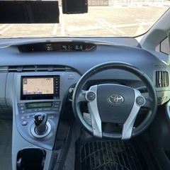 ３０　プリウス　Sツーリング　後期　モデリスタ　ソレックス　の画像