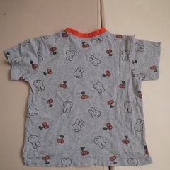 100cm ミッフィー　総柄Tシャツの画像