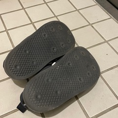 adidas パフィレッタの画像