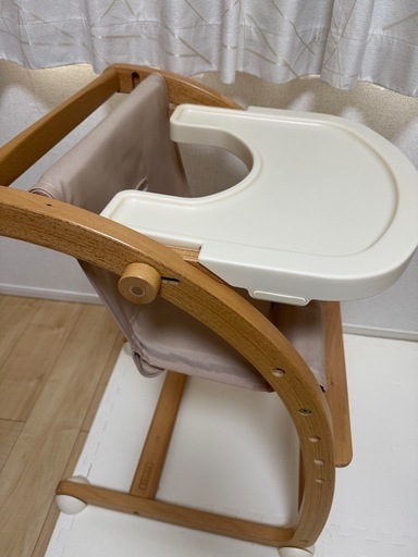 ベビーチェア、farska、ファルスカ スクロールチェア