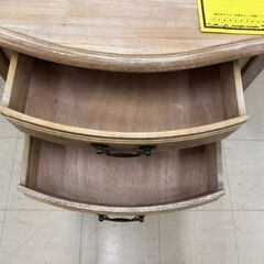 J3275　【リユースのサカイ柏店】　　サイドテーブル　木製の画像