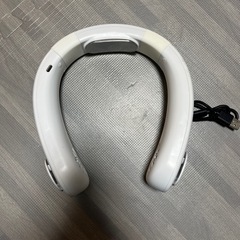 ネッククーラー ネックファン 携帯扇風機 小型 3段階風力調節 冷却プレート搭載の画像
