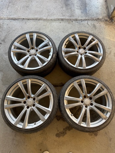 マナレイ　スポーツ　19インチホイール