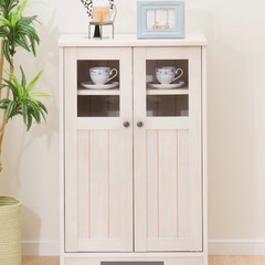 ニトリ リズバレー 食器棚の画像