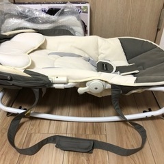 KATOJI ベビーラック　バウンサー　テーブル付きの画像
