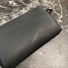 無印 カラビナ付きポーチの画像