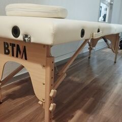 マッサージベッドの画像