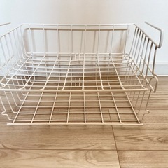 ワイヤー収納　吊り下げの画像