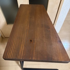 ニコアンド　サイドテーブルの画像