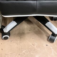 😊RAKU😊ゲーミングチェア😊デスクチェア😊No.1646😊の画像