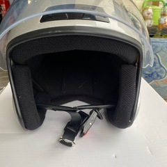 ヘルメット
の画像