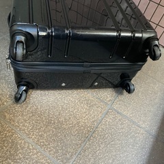 超軽量🔴大型ブランドスーツケース75.50.30.センチの画像