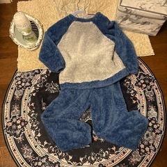 キッズパジャマ140cm 上下セット　もこもこ暖かい の画像