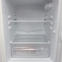 (送料無料) 2022年 極美品 冷蔵庫 ガラス棚 大容量ドアポケット フルオープン扉 ⑤の画像