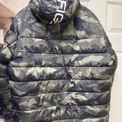 TOMMY トミーヒルフィガー ダウンジャケット 迷彩 カモフラの画像