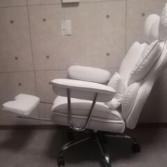 デスクチェアの画像