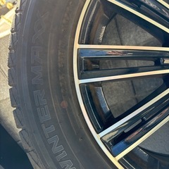 225/65R17 スタッドレスタイヤ　バリ溝　　の画像