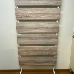 壁掛け収納の画像