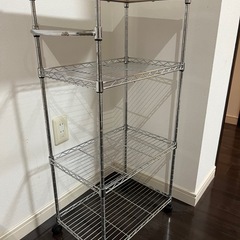 ニトリ　スチールラック　キャスター付きの画像