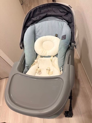 combi電動ハイローチェア