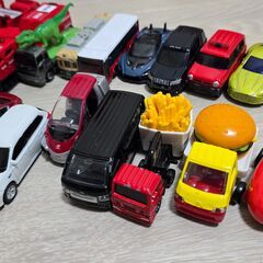 【総額1.5万円相当】トイコー働く車＆ラジコン7台セット（JAFレッカー・コンテナ車・フォークリフト・ベンツGクラス他）の画像