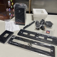 未使用保管品 35mm フィルムスキャナー Film Scan 35 Ⅱ 2.4-TV out SD2GB付属 フィルムからダイレクトにSDへデジタル保存！ ④の画像