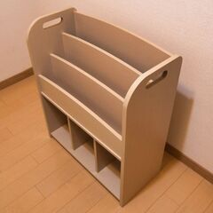 【子供用・中古】５段子ども服チェスト・本棚（絵本ラック）の２点セット　※取りに来ていただける方の画像