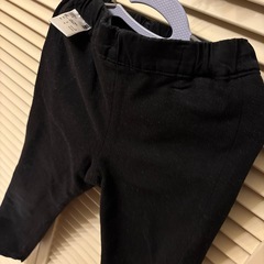 ユニクロ子供冬ズボン裏毛つき防寒防風暖かいの画像