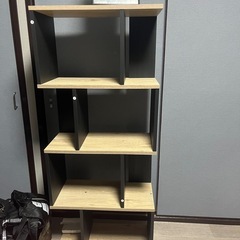 美品収納棚の画像