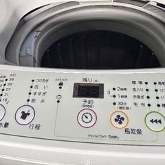  🟧洗濯機番号4  Haier 2017年製 コンパクト4.2kg 大阪市内配達無料 設置動作確認込み 保管場所での引取は値引きしますの画像