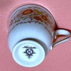 Noritake ノリタケ マグカップ 金彩 花柄 日本製 ヴィンテージの画像