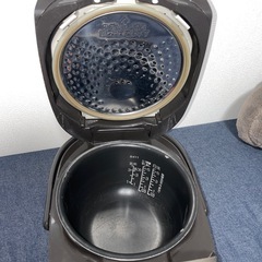 象印　炊飯器の画像