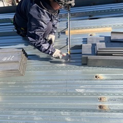 土日祝日休み！墨出しスタッフ！1人親方大歓迎！の画像