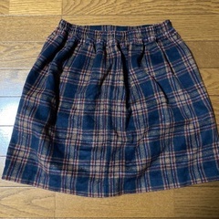 中古 earth music&ecology 冬用スカート Sサイズの画像
