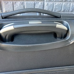 キャリーケース　JAL
の画像