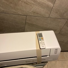 激安　【美品】Hisense エアコン HA-S22DE9-W 6畳用 2021年の画像