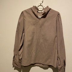 夏～秋トップスの画像