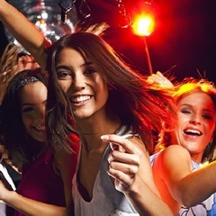 1日オーナーやって見ませんか？全てが揃っているダイニングバーを貸します！
の画像