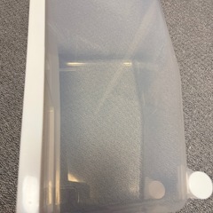 米びつ6キロ【ニトリ】の画像