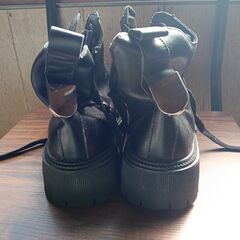 新品 22.5cm レディース ブーツ ブラック 厚底 シューズ サイドゴア 識別番号:【B152-S】の画像