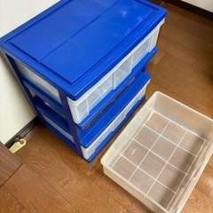 ３段チェストの画像