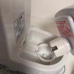 IRIS OHAYAMA加熱式加湿器の画像